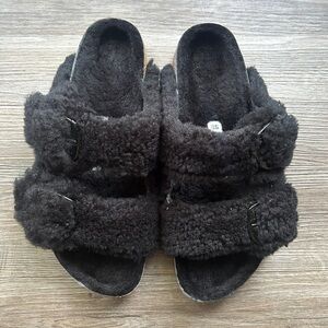 Women’s Black Birkenstock Sandals